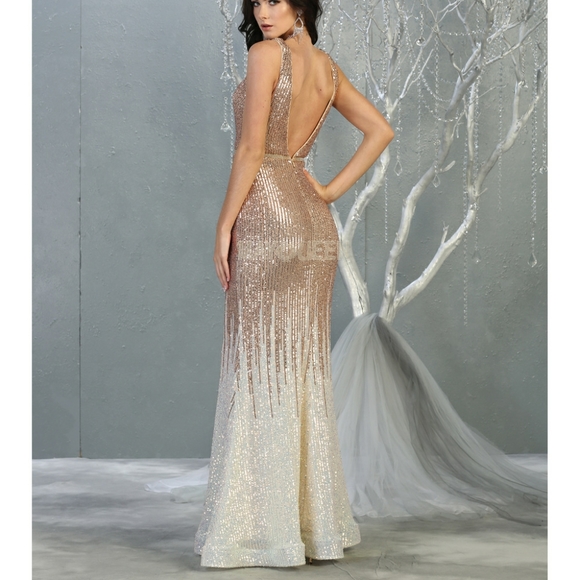 Formal dress - Picture 5 of 7